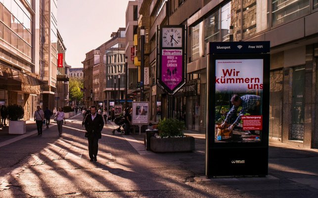 Digital signage e totem virtuali: visibilità e comunicazione